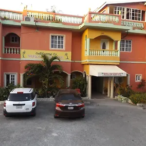 Tropical Court *** Montego Bay