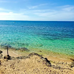 Evelin's On The ***** Montego Bay